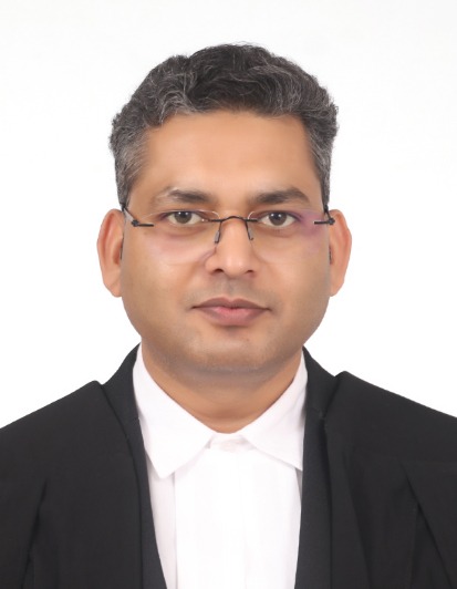 Advocate Akhlesh Gautam